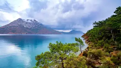 Antalya, D8'den Yılın Turizm Şehri Ödülü Aldı