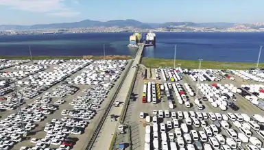 Türkiye'nin Otomotiv İhracatı Rekor Kırdı: 35 Milyar Dolar