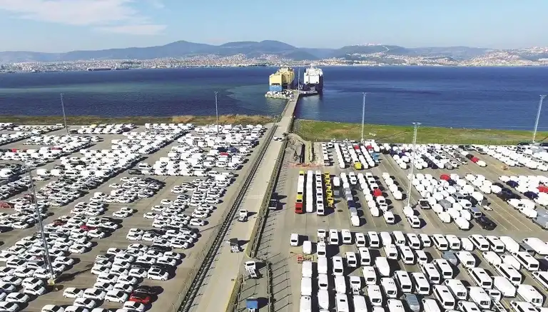 Türkiye'nin Otomotiv İhracatı Rekor Kırdı: 35 Milyar Dolar